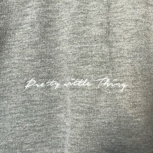 Pretty Little Thing Gray. Women’s sweatshirt. Medium